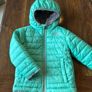 The North Face reversible winter jacket. Girls. 3t.